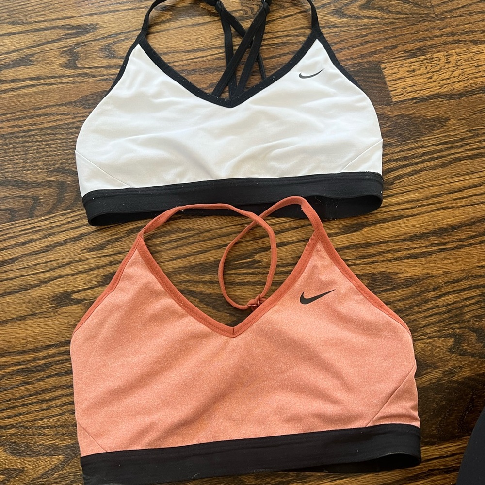 2 Nike sports bras